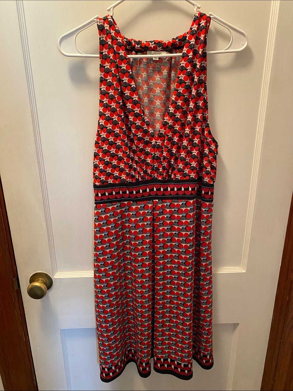 Max Studio Red and Black Patterned Sleeveless V-Neck Midi Dress
